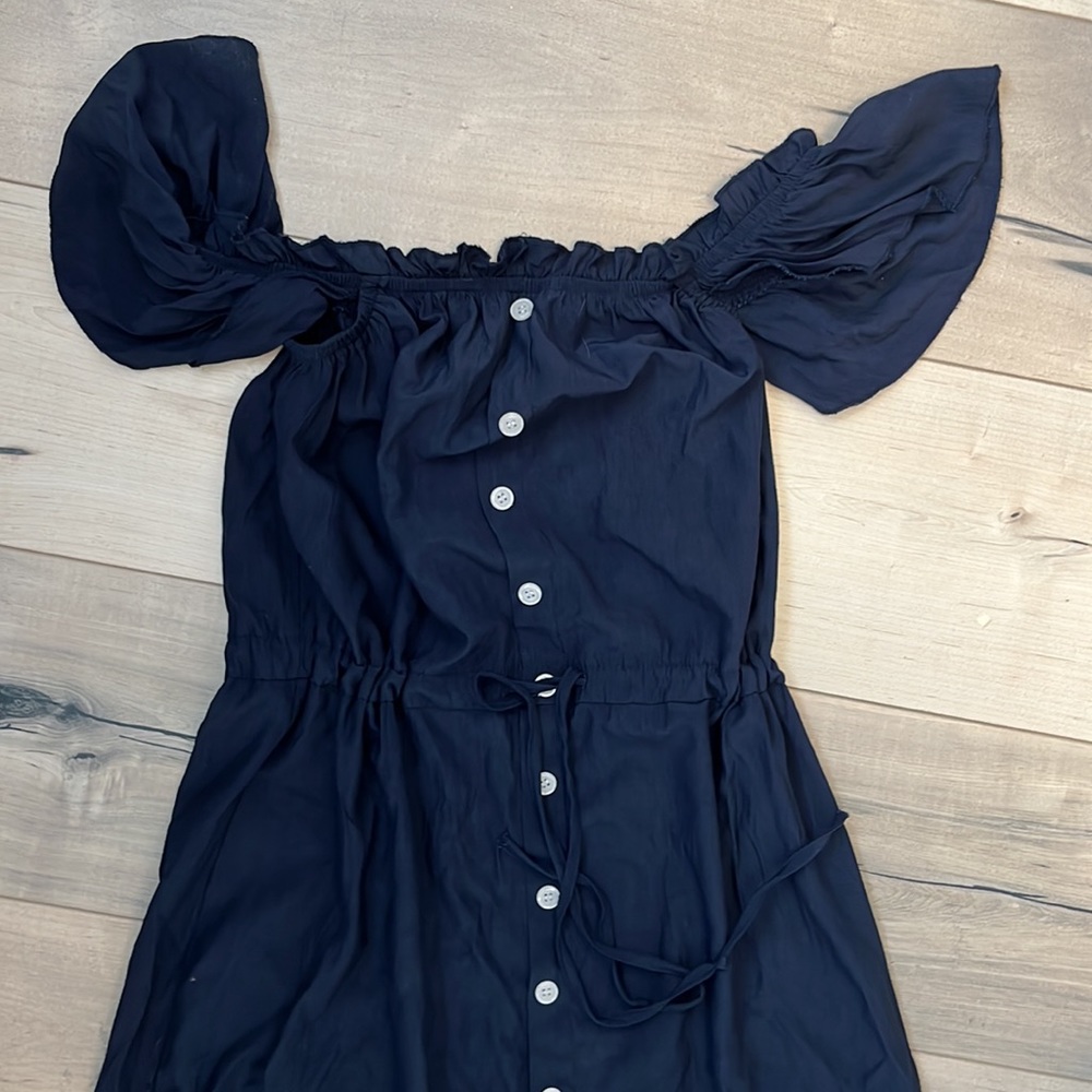 Dress - Picture 2 of 2